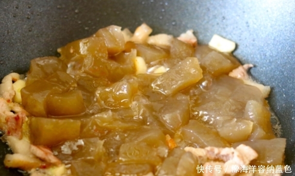 滑嫩|老辈人特爱的红薯粉,煮2次才能吃,滑嫩爽口似布丁,孩子也喜欢