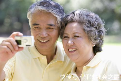 骨质疏松|97岁长寿老汉骨骼年龄仅50岁!秘诀不是常运动,而是这3件小事