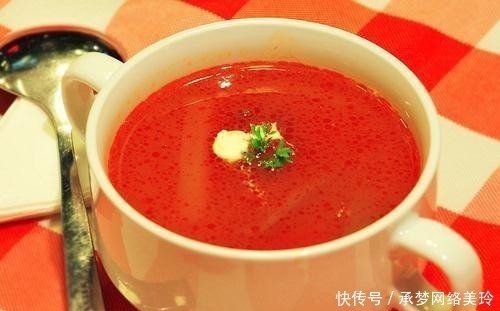 酸奶油|俄罗斯人一日三餐吃什么?有哪些餐桌礼仪?