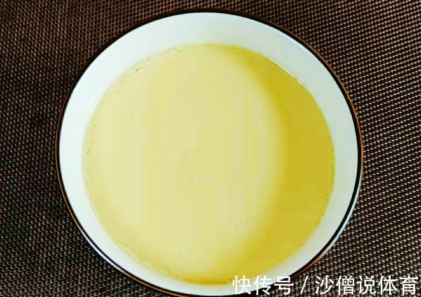 同事来玩,我做8道菜招待,他说:“我下次不来了。”