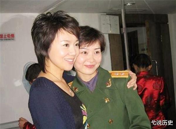 中国特警雷敏17岁入特警队,大校警衔却嫁给普通保安,如今怎样