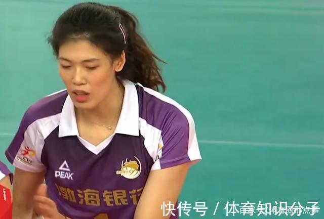 决赛|胜之不武?天津女排夺第14冠,球迷:阵容差距大,天津有点欺负人