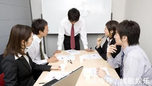 大学如何高情商聊天,大学如何高情商聊天的内容如下: