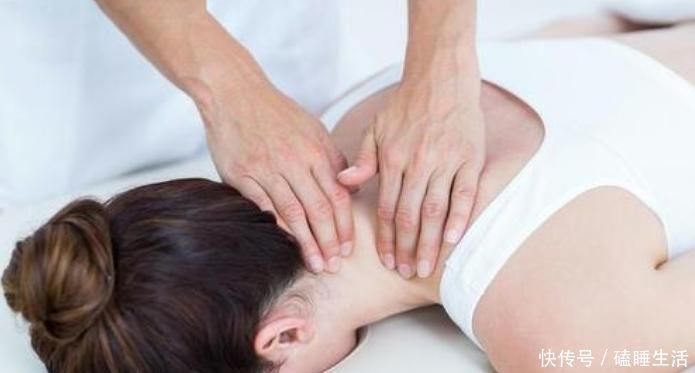 老祖宗|老祖宗传下来的“按摩手法”,每天按一按,跟颈椎病说拜拜