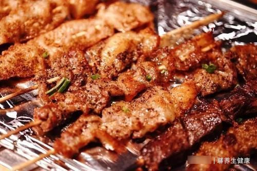 激素|乳腺健康与饮食有关吗？有人说不能吃鸡肉，究竟有没有道理？