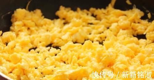 馅料|我家最爱的懒人早餐饼，15分钟就搞定，又香又脆，一次能吃五个