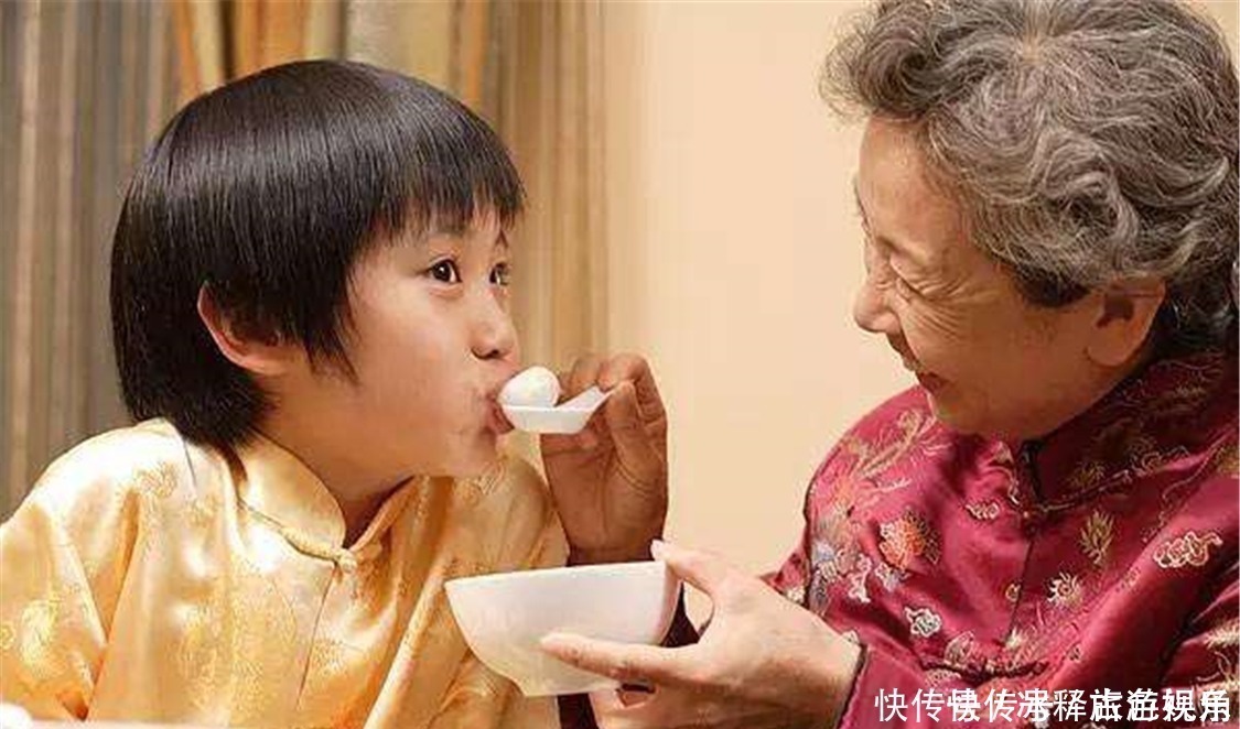 宝宝|女儿送回老家3个月,被奶奶喂成“米其林宝宝”,妈妈差点认不出