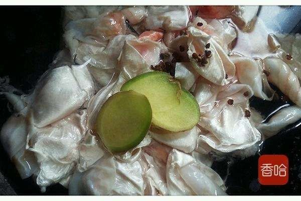 它叫鱼却不像鱼,无骨无刺,孩子常吃补钙补脑,贵也要常做孩子吃