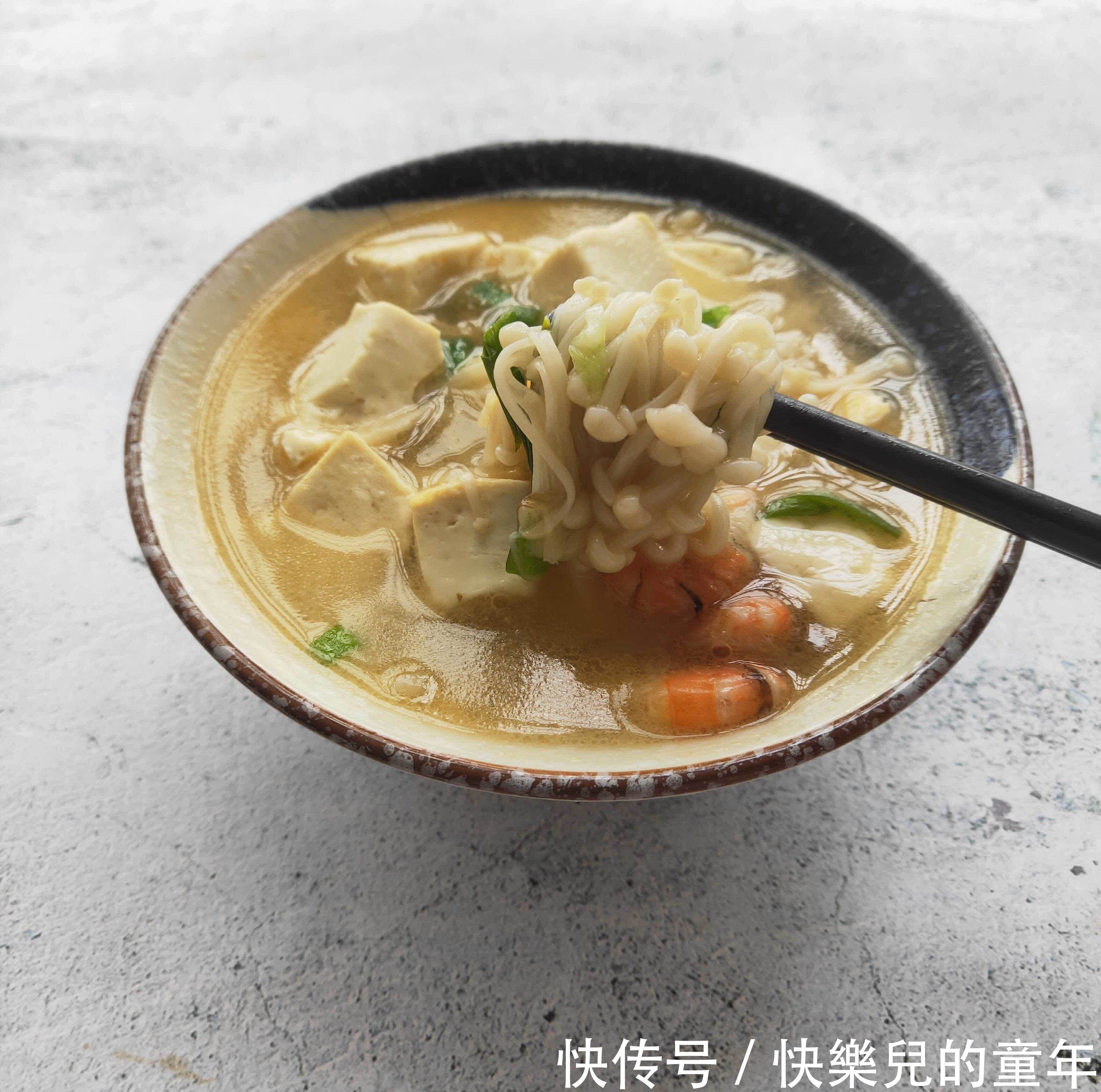 菌盖|豆腐和“它”一起煮,清肠道排油脂,相当于在慢跑,减肥的别错过