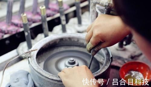 绿宝石|我国最大的绿宝石矿，原石遍地都是，随便你搬你都搬不完