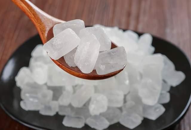 20块钱一斤，冬天要多吃，比牛羊肉还好，卤着吃软烂脱骨还解馋