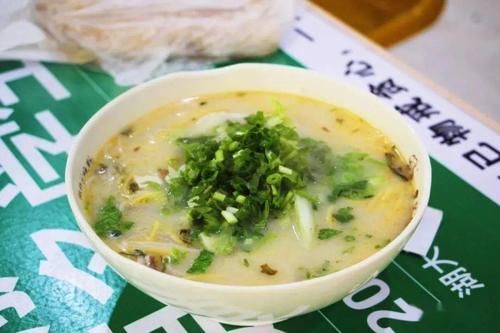 湖大“干饭人”年度账单出炉，热干面畅销9万斤，还有……