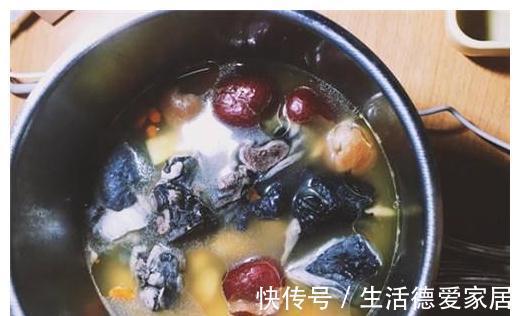 枸杞|秋天少吃菜，也要多喝汤，暖胃补身子，滋补养颜，女性可常喝