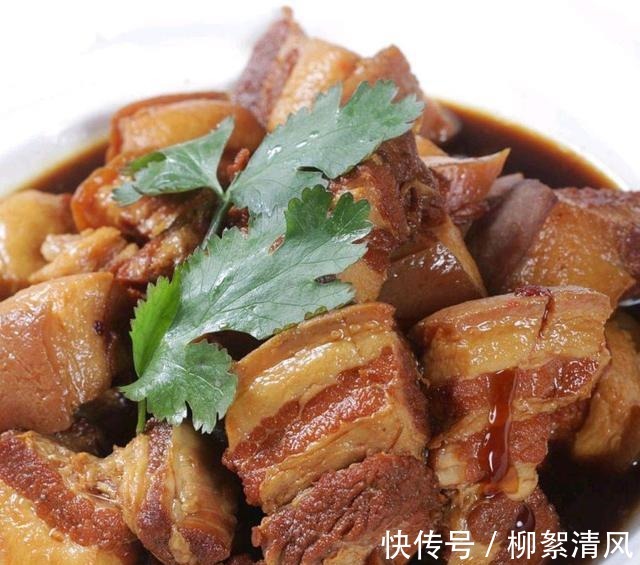 五花肉|炒糖色原来这么简单,选上好五花三层,入口即化的红烧肉做起来!