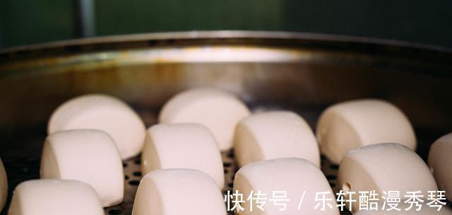 馒头|在做馒头的时候加入猪油起的什么作用