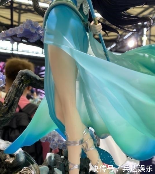 手办|斗破又出手办,云韵大长腿很吸睛,造型绝了,可惜颜值不如美杜莎