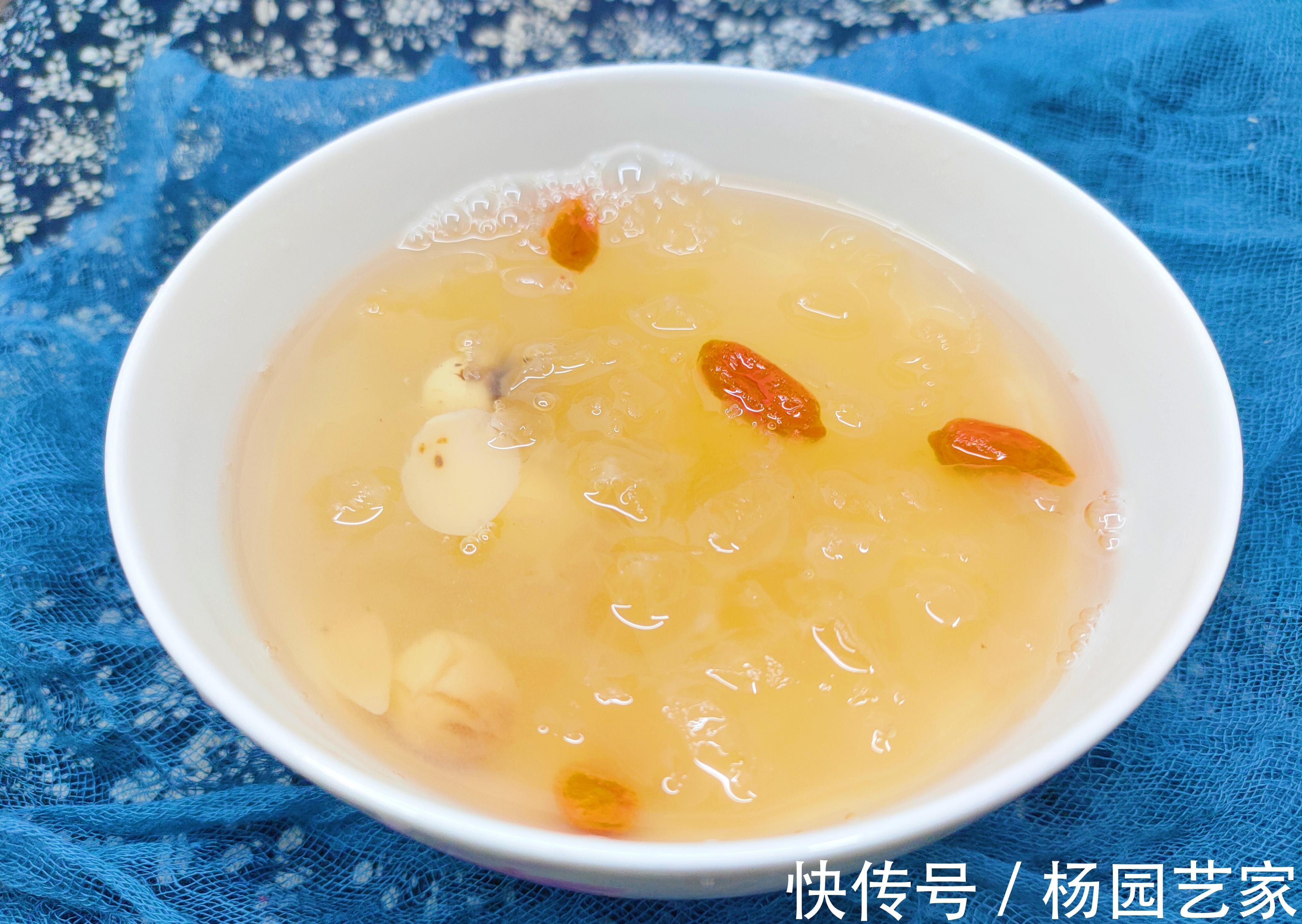 食物|初秋，3样白色食物一起放入高压锅，出锅香气四溢，滋润去燥