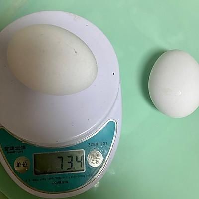 餐桌上的保留项目玉米面窝窝头,隔段时间就做一次