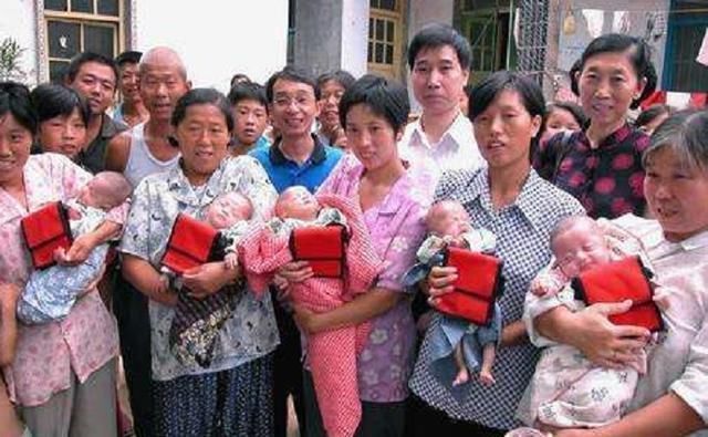 产检|90后孕妈怀上5胞胎,孩子出生后宝爸傻眼,直呼上辈子欠债太多