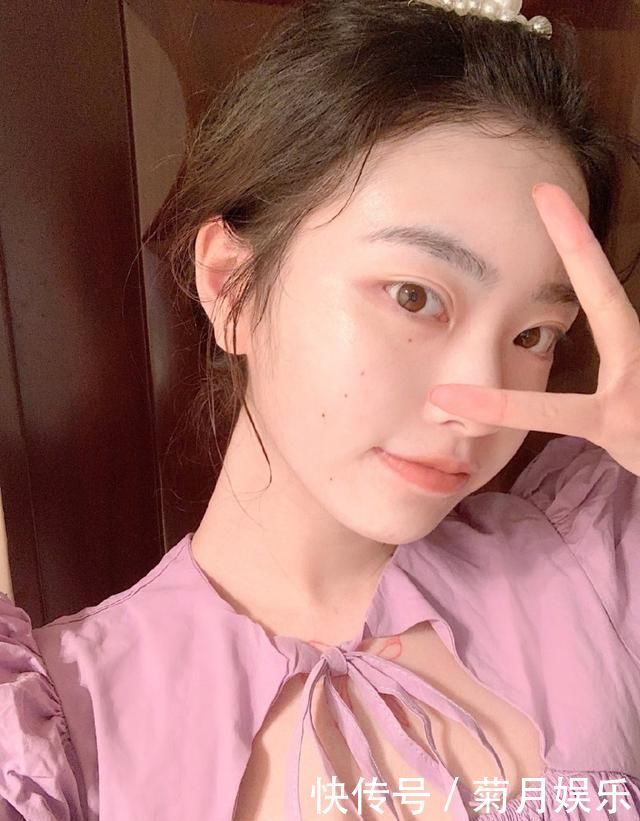 美妆博主仿妆Jennie太像了，三个变妆技巧，人人都能变人间香奈儿