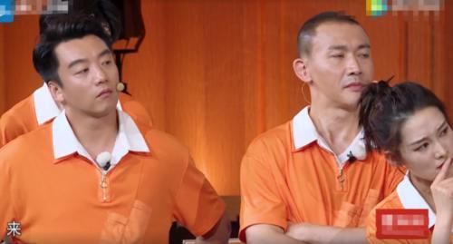 奔跑吧李晨没忍住哭了,郑恺未上前安慰,谁注意最先发现的是谁