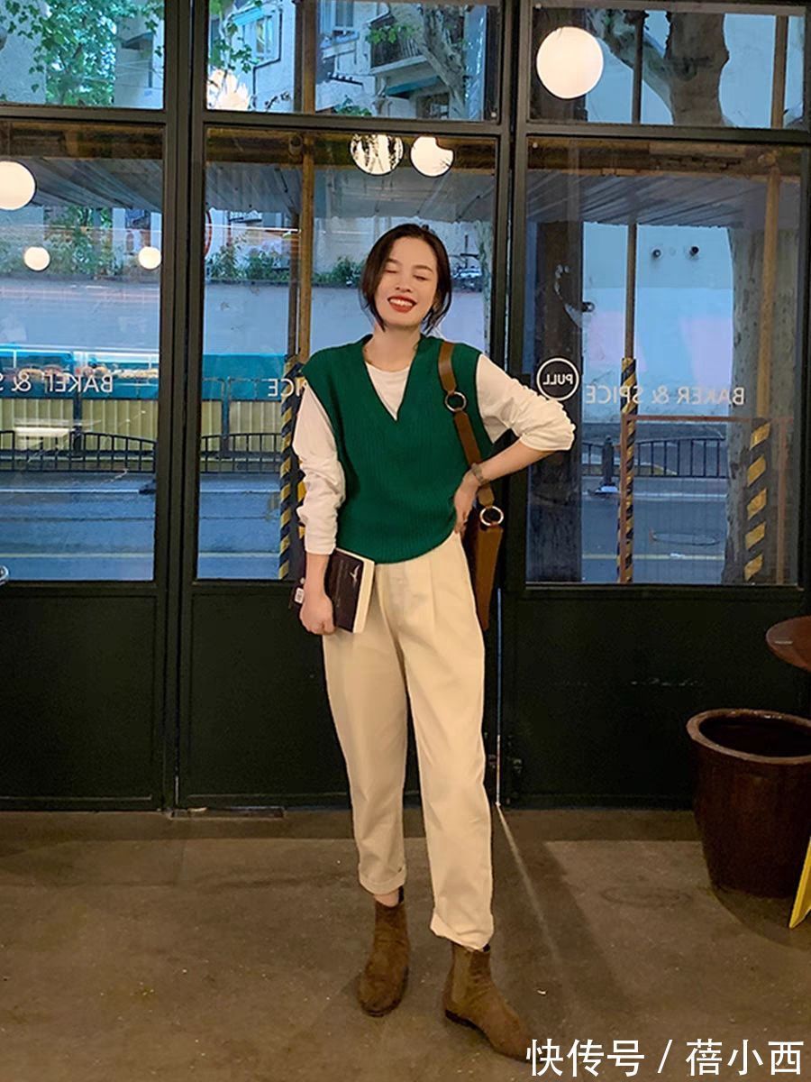 裤款|真正有洋气感的女人,必备这3条裤子:牛仔、直筒、阔腿和束脚裤