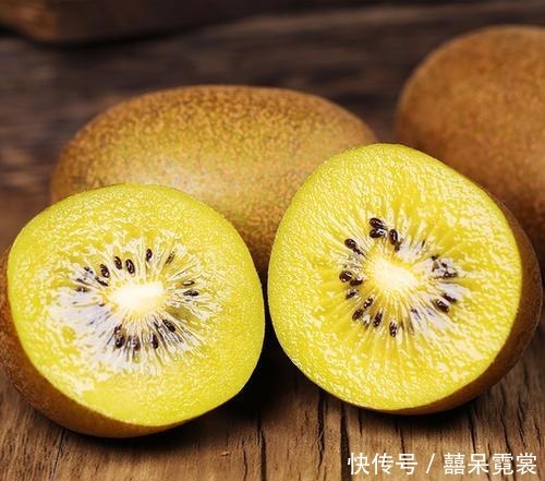 人到中老年,不管有钱没钱,建议常吃这3种食物,比保健品强多了!