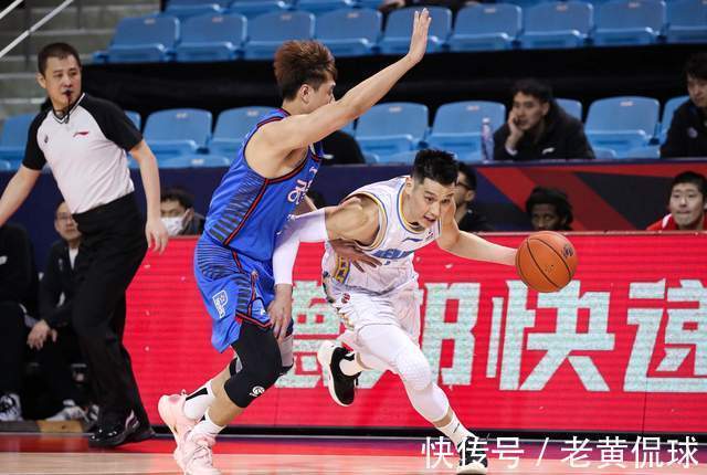 cb悲哀!首钢为争冠不惜签4外援,本土球员“青黄不接”却无人问津