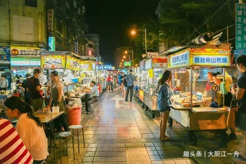 夏天夜市上“相当脏”的5道小吃,聪明人从来不买,你还不知道吗