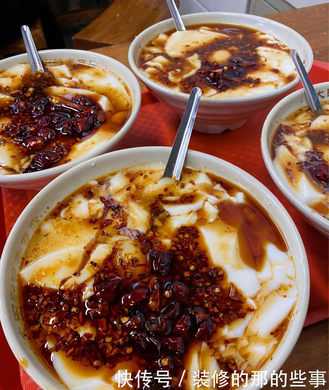 美食|高唐的早餐店,20年只卖一种美食,每天能卖400碗,节假日要排队