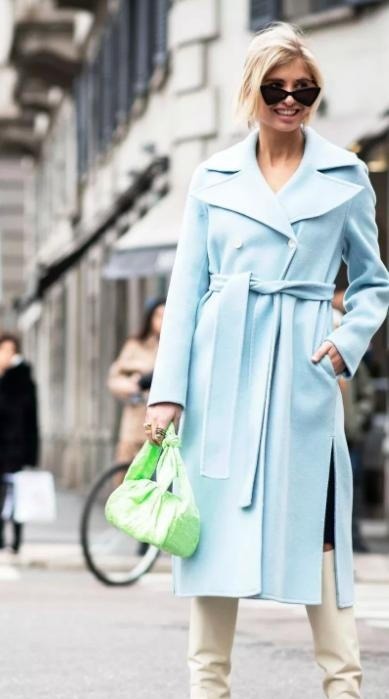 时髦|秋冬想时髦就要这样穿!“大衣+靴子”时尚有质感,这么搭更气质