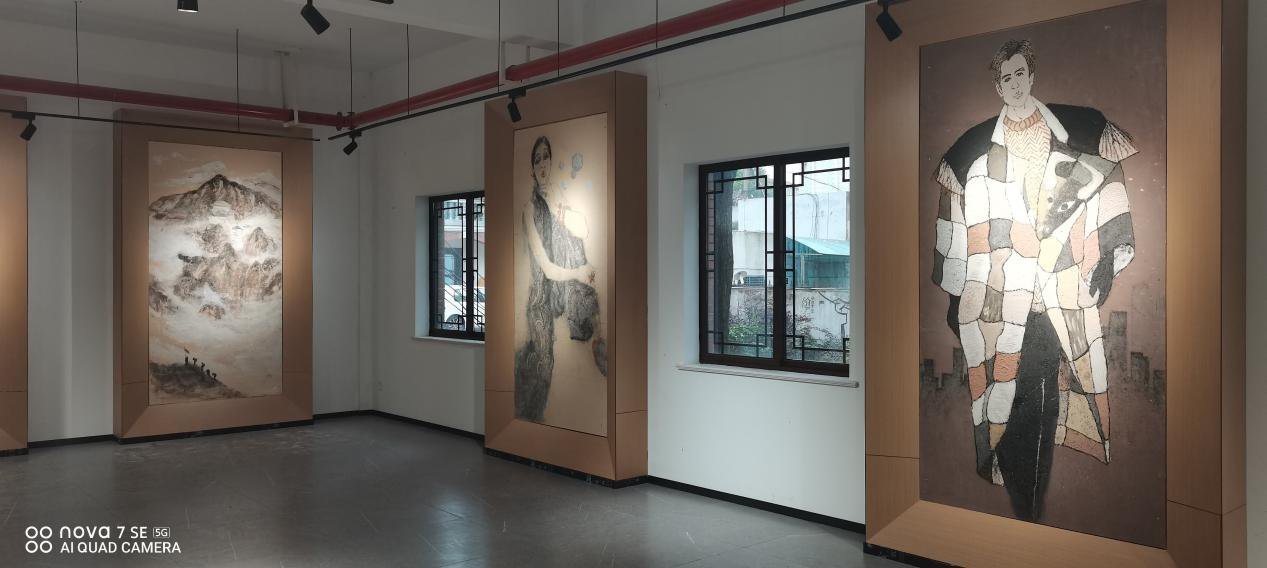 岩画|用泥艺再现奉城红色历史 甬源泥彩融创作品展开展