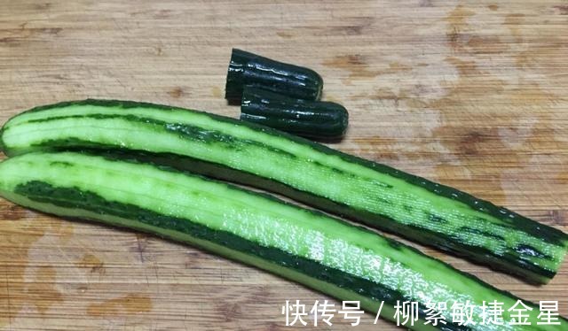 火候|黄瓜不只有凉拌，还可以炝拌，夏天吃倍儿爽！