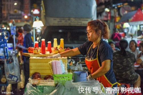 街道|泰国最有“年味”的街道，满街都是穿旗袍女孩，春节氛围堪比国内