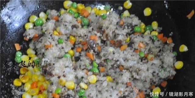 自从学会做这饭，连吃3天还不够，孩子大人都喜欢，一袋米见底了