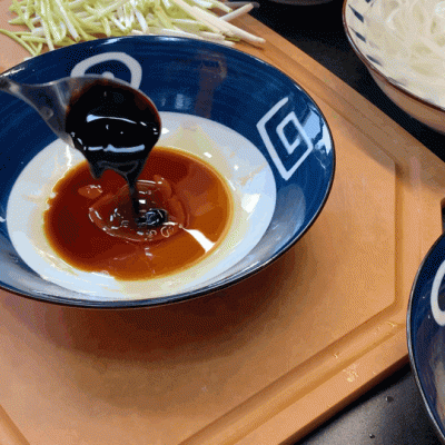 豆芽|干炒牛河｜沉浸式｜干香焦爽｜盘底无油｜超级详细