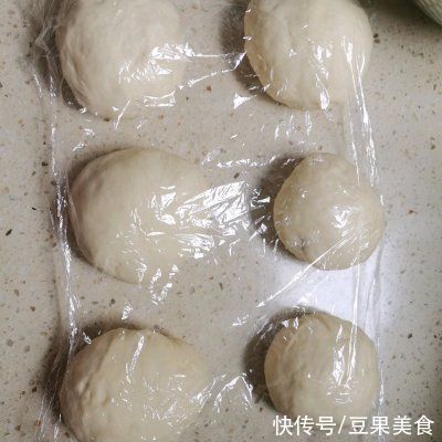 营养美味两手抓,辫子面包是你的不二之选