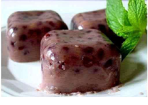 雪糕|夏天红豆新吃法,简单3步做成凉糕,清凉Q弹,比红豆雪糕还好食