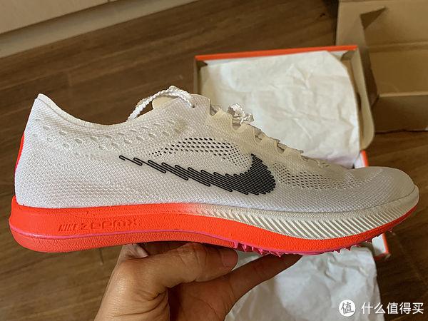 人生|人生第一双钉鞋,Nike ZoomX Dragonfly