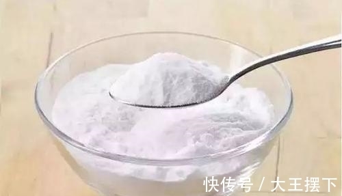 拖地的时候用点这个东西，去污快又杀菌，不经常打扫地面都能干净