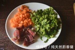 腊肉条|“腊肉杂蔬粥”三步快捷方法,让你的胃暖起来