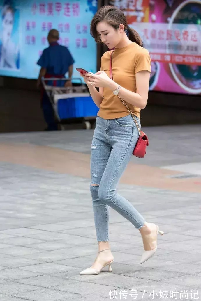 高跟鞋 高跟鞋甜美时尚,让女生显得韵味十足