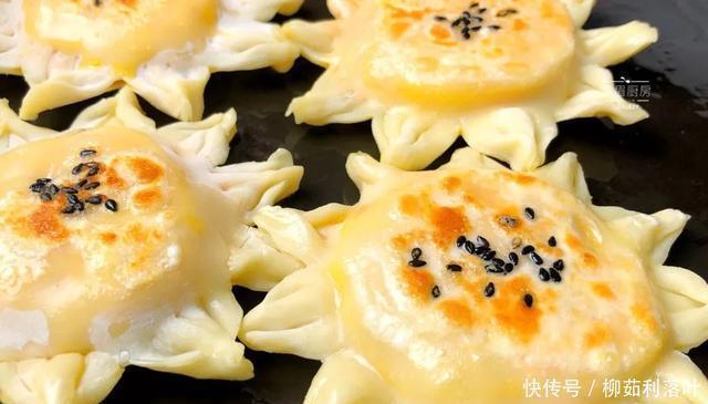 饺子皮|一个红薯，几张饺子皮，这样做香酥可口能拉丝，孩子超爱吃！