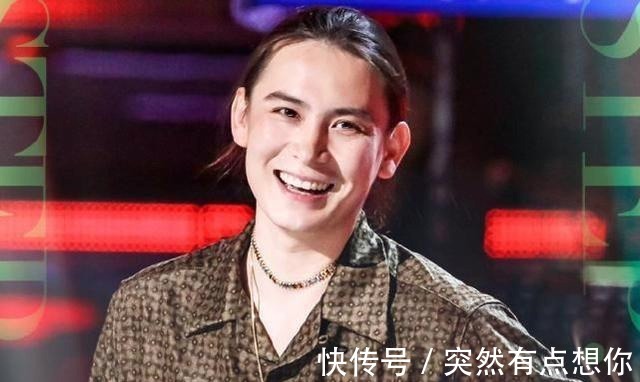 吉克隽逸|今年好声音8位导师,相比以往4位导师好看在哪里!