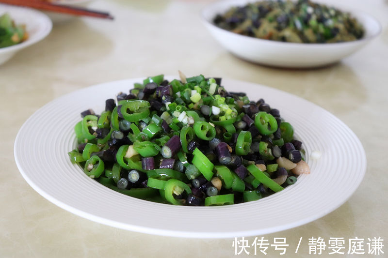 剩饭|我家的晚餐30分钟做好,三道家常菜一道凉拌菜,还有一盘炒饭