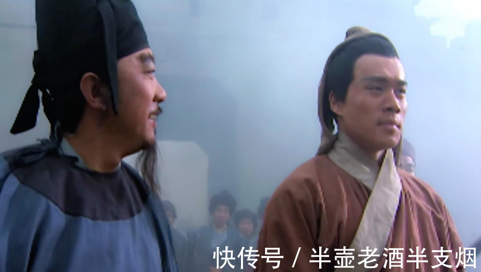 孟州道|施恩喜出望外,普通商户百姓遭殃,武松醉打蒋门神是不是打错了?