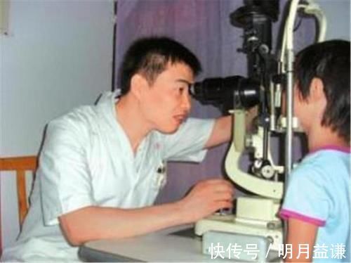 林女士|3岁儿子误把502胶水滴眼中,妈妈一个举动保住孩子眼睛,医生点赞