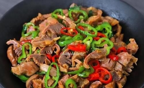 超级下饭的4道家常菜,每一口都是那么香辣开胃,两碗饭瞬间下肚!