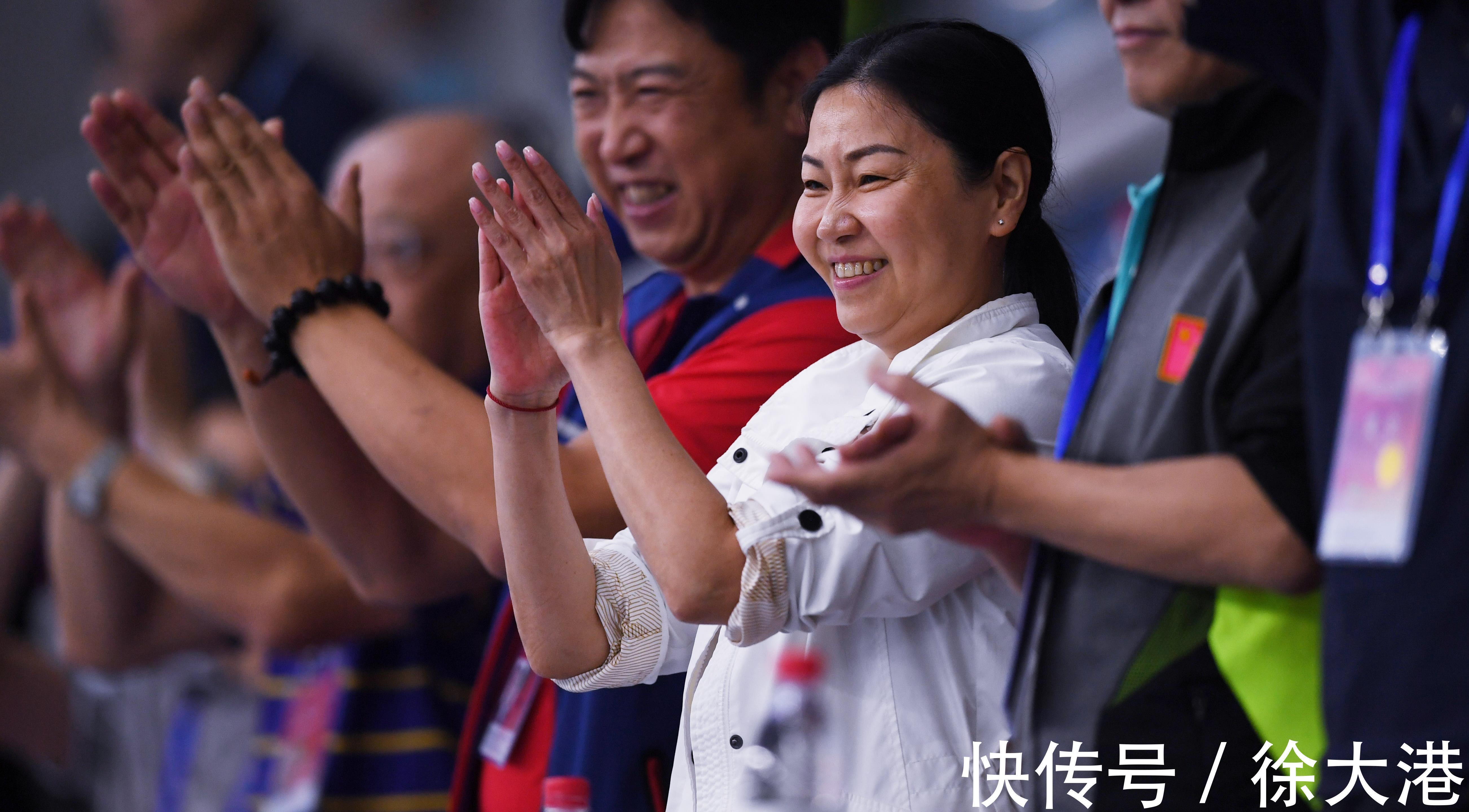 中國跳水隊|下午2點！國際泳聯(lián)又做意外決定，恭喜周繼紅，全紅嬋立大功了