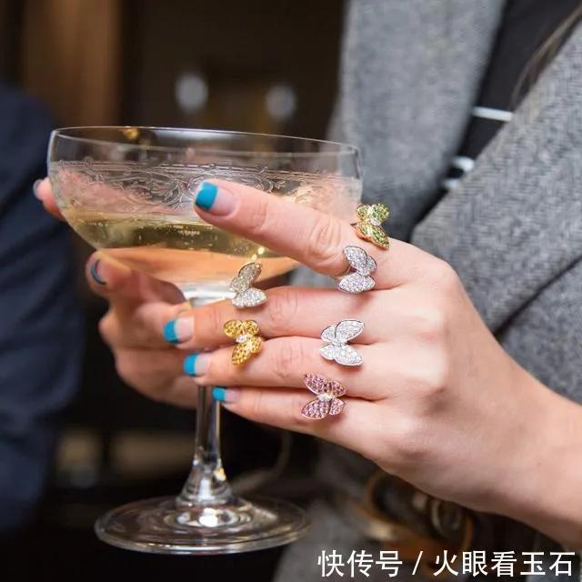 灵蛇 卡地亚的猎豹、宝格丽的灵蛇、梵克雅宝的蝴蝶…,都很奢华无比